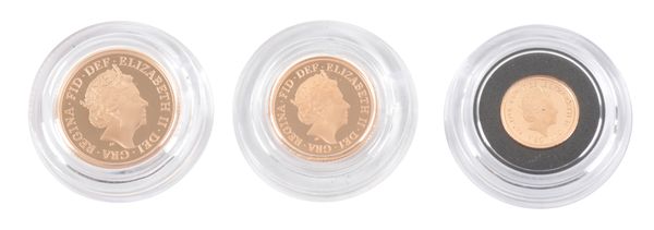 THE ROYAL MINT: A 2021 QUEEN ELIZABETH II SOVEREIGN GOLD PROOF THREE COIN SET