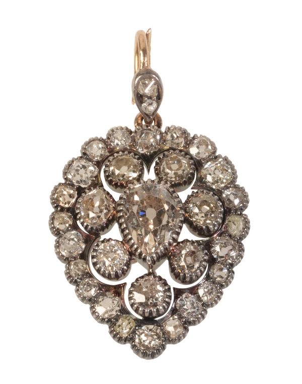 AN ANTIQUE VICTORIAN DIAMOND PENDANT