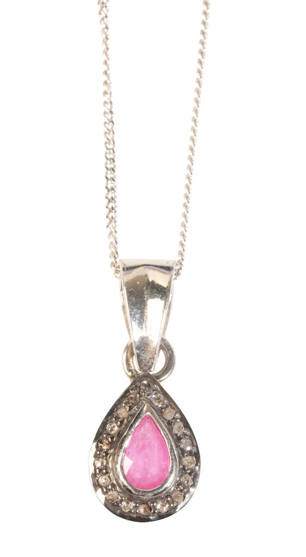 A RUBY AND DIAMOND PENDANT NECKLACE