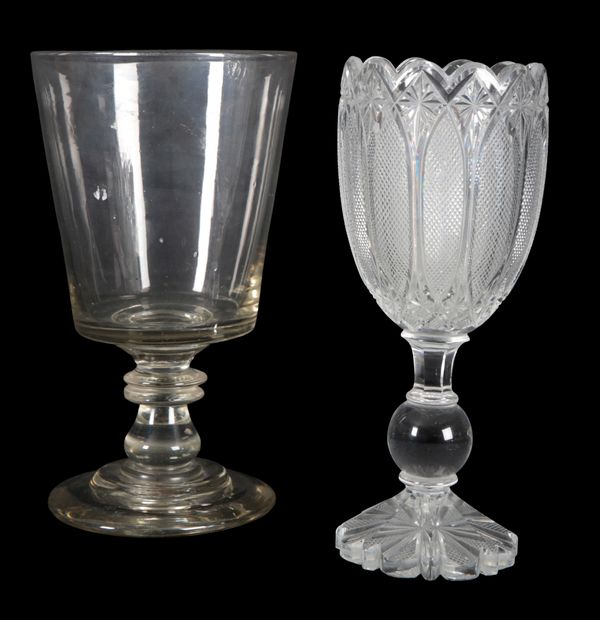 A CLEAR GLASS OVERSIZED GOBLET