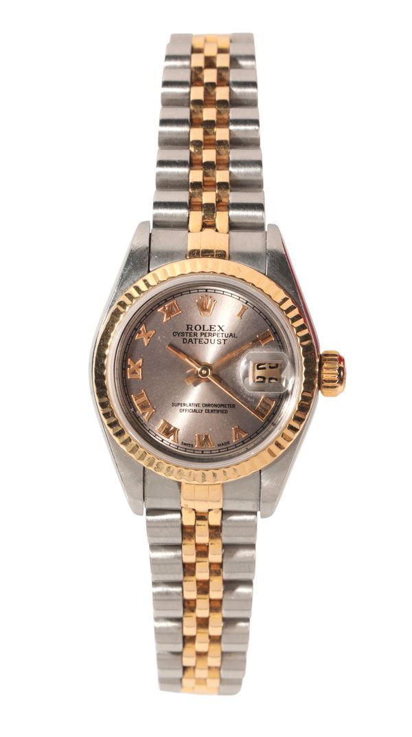 ROLEX OYSTER PERPETUAL DATEJUST: A LADY'S WRISTWATCH