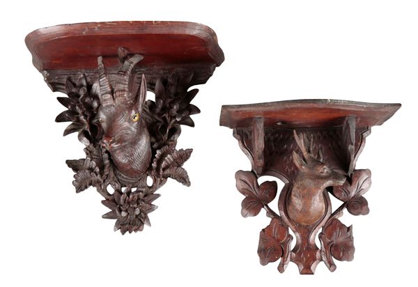 A VICTORIAN BLACK FOREST WALL BRACKET