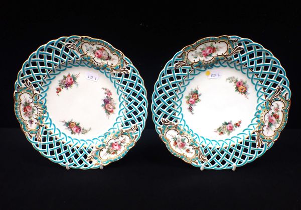 A PAIR OF MINTON RETICULATED PLATES