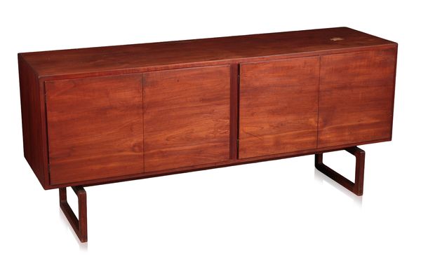 ARNE HOVMAND OLSEN FOR MOGENS KOLD: A DANISH MID-CENTURY 'SHORT MODEL 511' TEAK SIDEBOARD