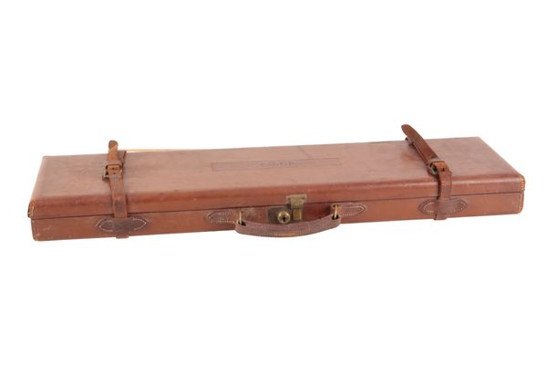 W. J. JEFFERY & CO LTD, GUN AND RIFLE MAKERS LONDON: A SINGLE LEATHER LIGHT WEIGHT GUN CASE