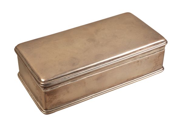 AN EDWARD VII SILVER CIGARETTE BOX