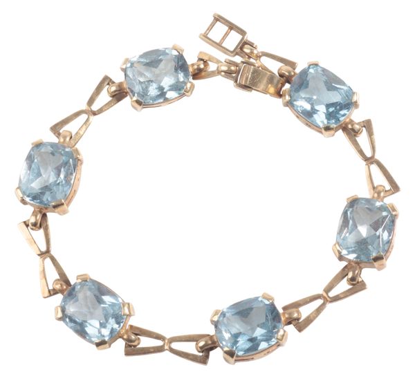 A VINTAGE SYNTHETIC SPINEL BRACELET