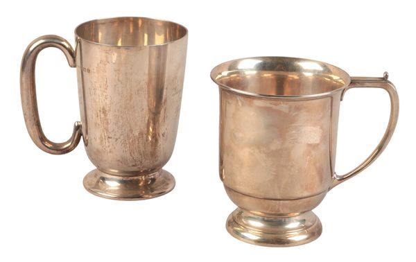 A GEORGE V SILVER CHRISTENING TANKARD