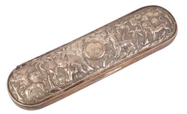 AN INDIAN WHITE METAL SPECTACLE CASE