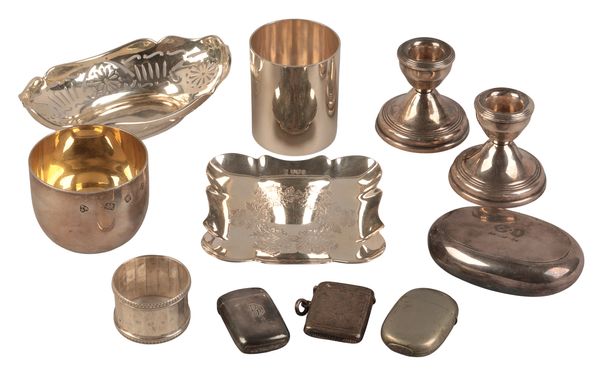 AN ELIZABETH II SILVER TUMBLER CUP