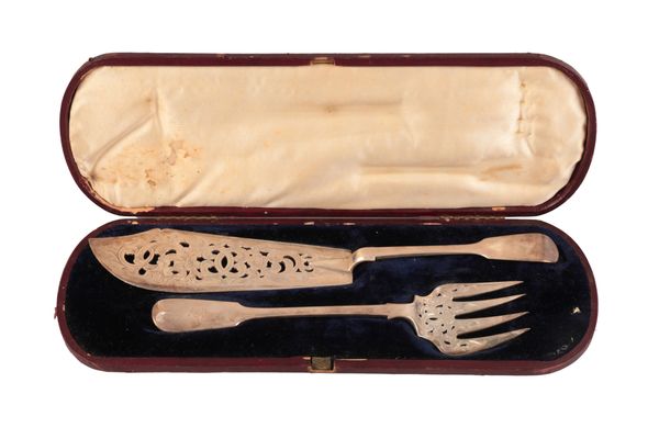 A VICTORIAN SILVER FIDDLE PATTERN FISH SERVING FORK AND KNIFE