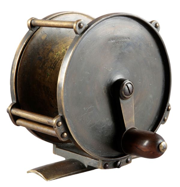 J MACGOWAN OF LONDON: A 3 3/8" BRASS TROLLING REEL