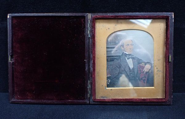 A CASED DAGUERROTYPE PHOTOGRAPH