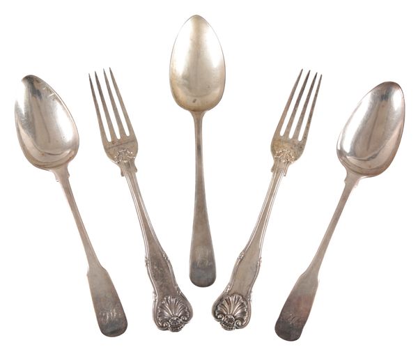 A PAIR OF GEORGE IV SILVER REVERSE KINGS HUSK PATTERN TABLE FORKS