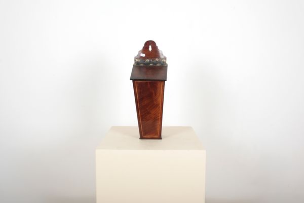 A GEORGE III MAHOGANY CANDLE BOX
