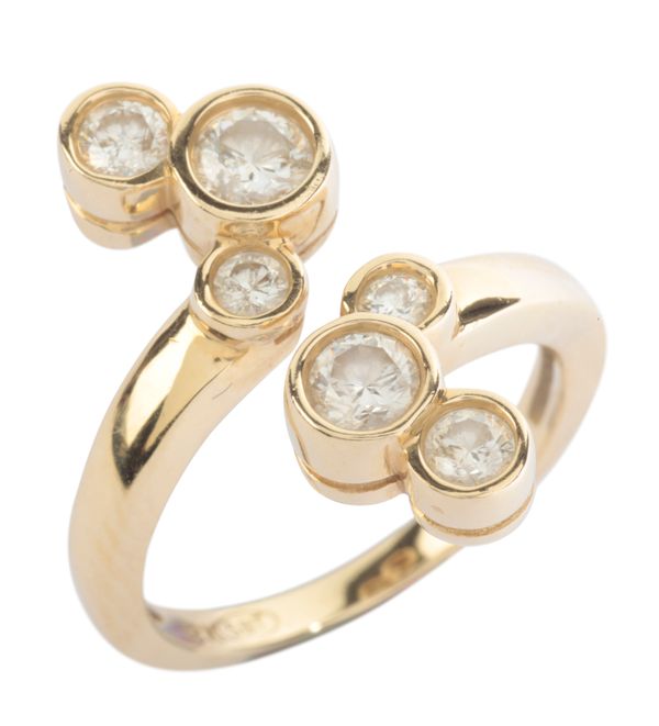 A DIAMOND BUBBLE RING