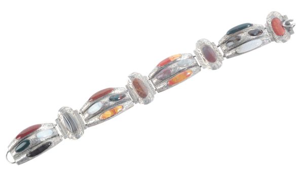 A SCOTTISH HARDSTONE BRACELET
