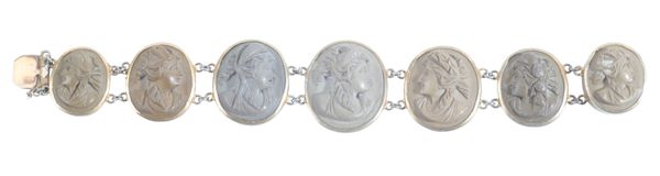 A LAVA CAMEO BRACELET