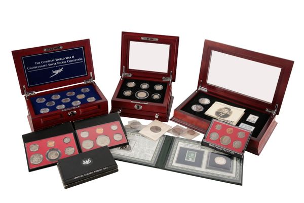 JOHN F. KENNEDY 50TH ANNIVERSARY MEMORIAL TRIBUTE COIN AND STAMP SET