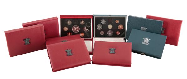 THE ROYAL MINT: A 1986 UNITED KINGDOM PROOF COIN COLLECTION