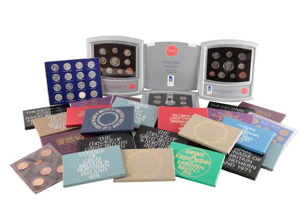 THE ROYAL MINT: A 2000 UNITED KINGDOM PROOF SET