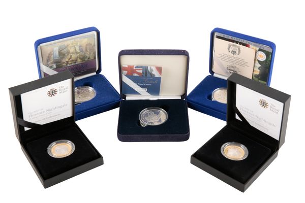 THE ROYAL MINT: A 2005 "BATTLE OF TRAFALGAR" SILVER PROOF CROWN