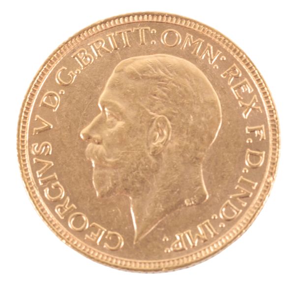 A 1932 GEORGE V GOLD SOVEREIGN