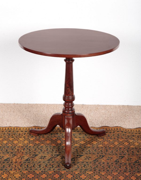 A LATE GEORGE III MAHOGANY TRIPOD TABLE