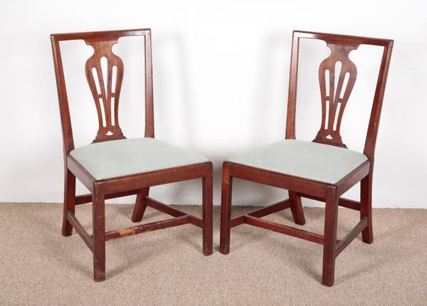 A PAIR OF GEORGE III MAHOGANY SIDE CHAIRS