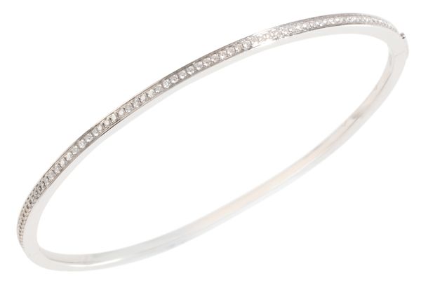 A HINGED DIAMOND BANGLE