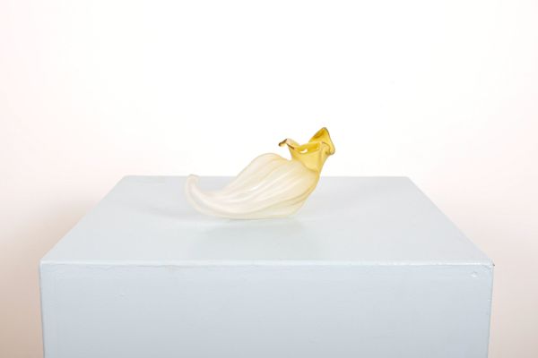 NIKOLAS WEINSTEIN (b. 1968): AN ART GLASS 'OLEA' POD VASE
