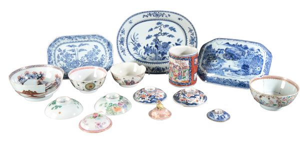 A LARGE COLLECTION OF CHINESE EXPORT PORCELAIN