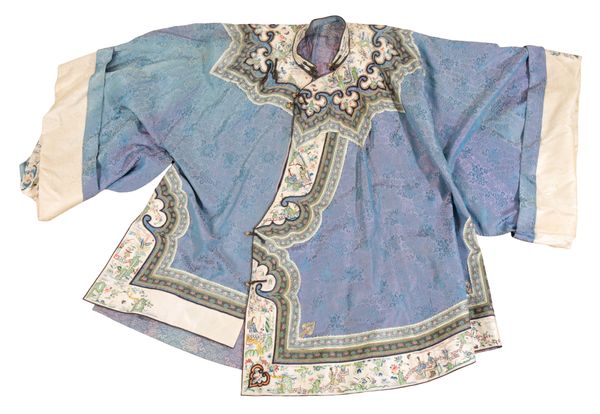 A CHINESE SILK ROBE