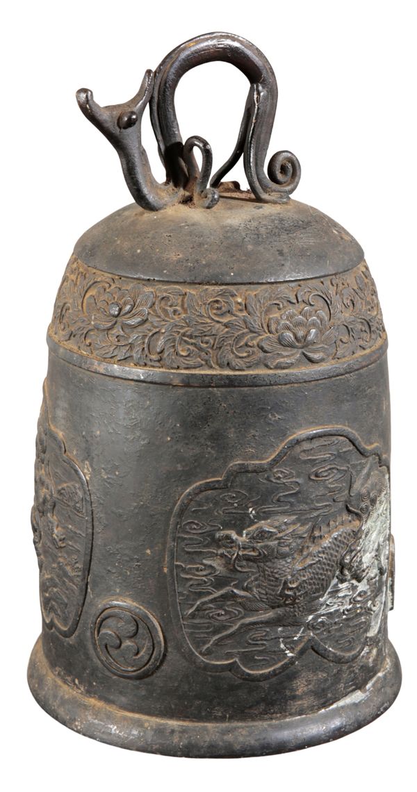 A SOUTH EAST ASIAN BRONZE TEMPLE BELL