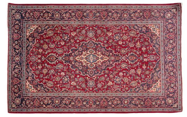 A CENTRAL PERSIAN KASHAN RUG