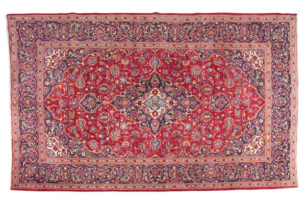 A CENTRAL PERSIAN KASHAN CARPET