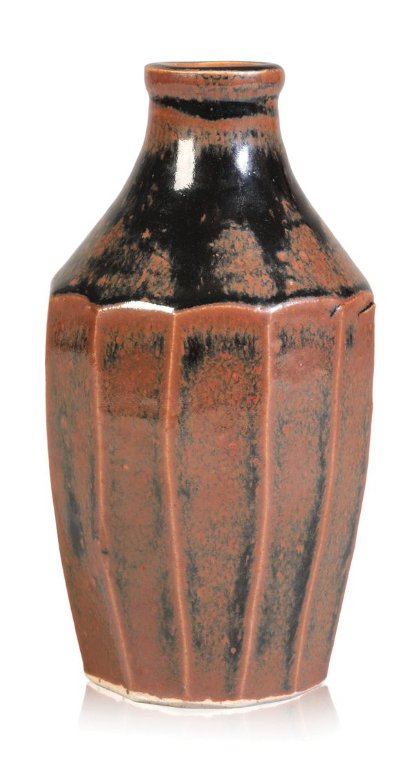 WILL COLLECT     *JEREMY LEACH (b. 1941) FOR LOWERDOWN POTTERY: A SMALL CUT-SIDED STONEWARE VASE