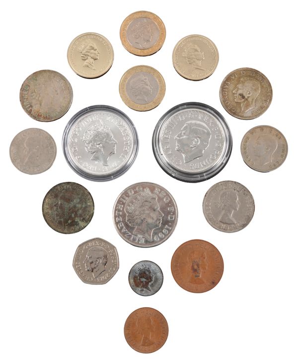 A GEORGE VI 1942 SILVER HALF CROWN