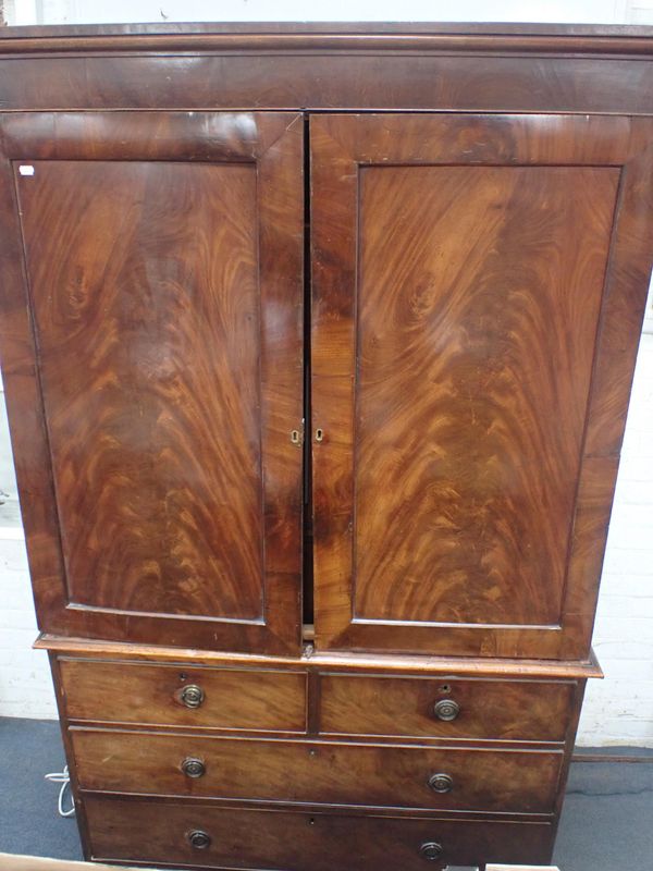 A GEORGE IV MAHOGANY LINEN PRESS