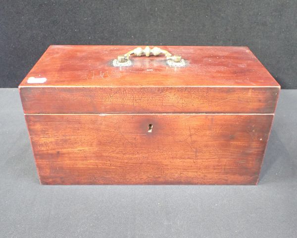 A 19TH CENTURY MAHOGANY TEA CADDY