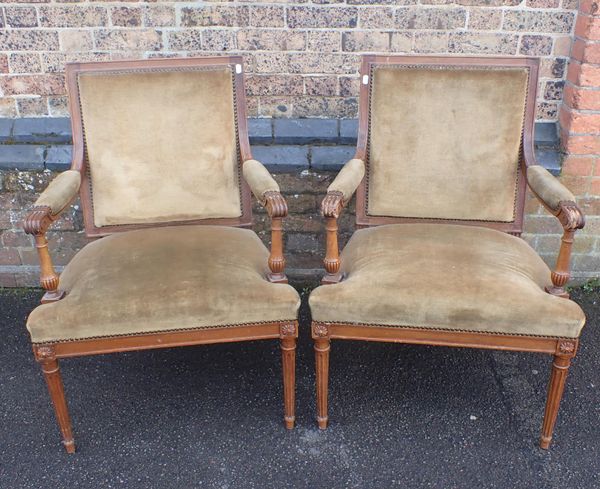 A PAIR OF FRENCH LOUIS XIV STYLE SQUARE BACK FAUTEUILS