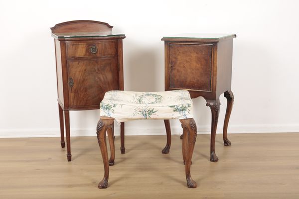A WALNUT STOOL OF 18TH CENTURY DESIGN