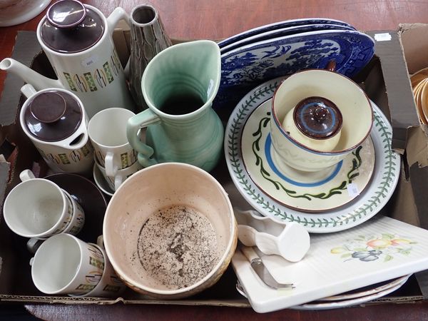 A BESWICK LUNAR PATTERN COFFEE SET