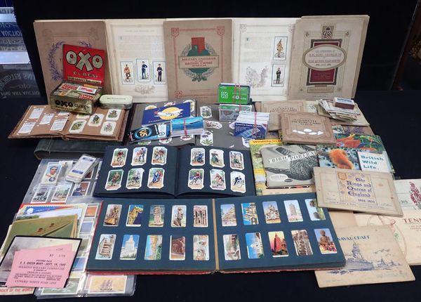 A COLLECTION OF CIGARETTE CARDS