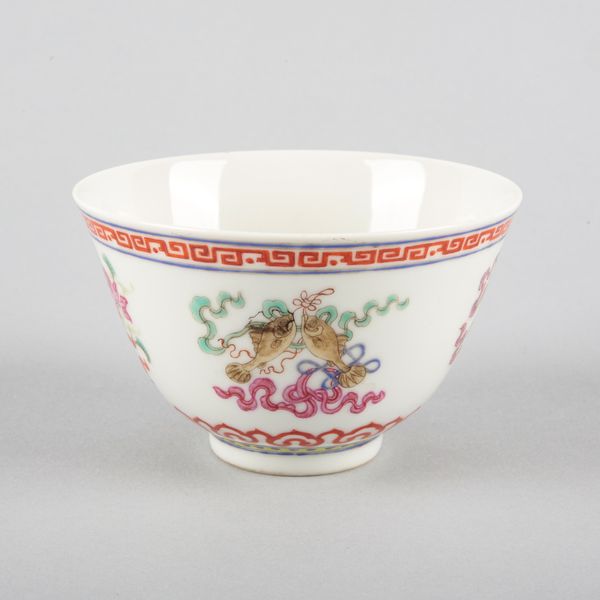 A CHINESE PORCELAIN FAMILLE ROSE 'BAJIXIANG' BOWL