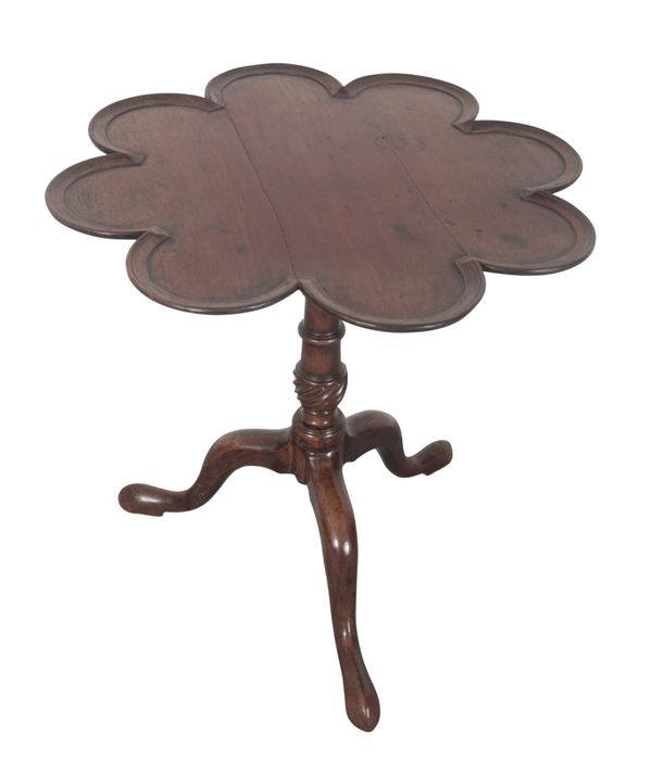 A GEORGE III MAHOGANY TRIPOD TABLE