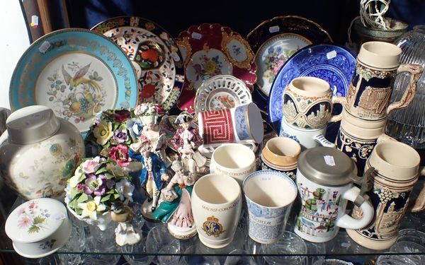 A COLLECTION OF DECORATIVE CERAMICS