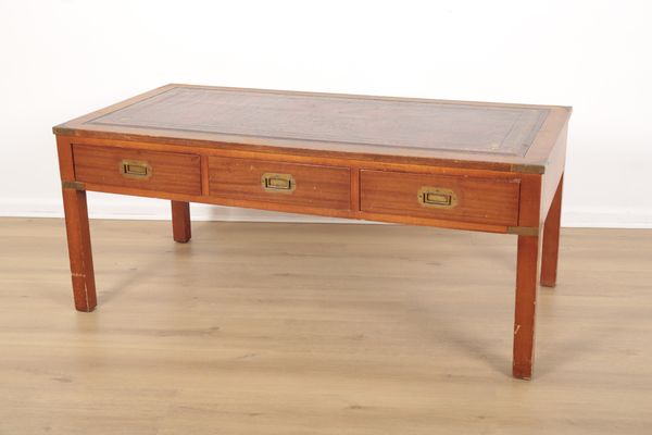 A REPRODUCTION MAHOGANY CAMPAIGN STYLE COFFEE TABLE