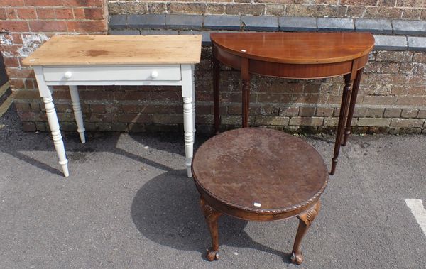 A VICTORIAN PINE SIDE TABLE, WITH SINGLE DRAWER