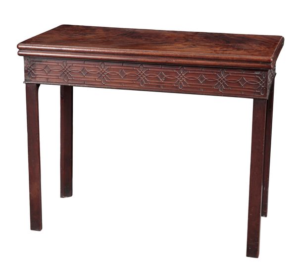 A GEORGE III MAHOGANY TEA TABLE